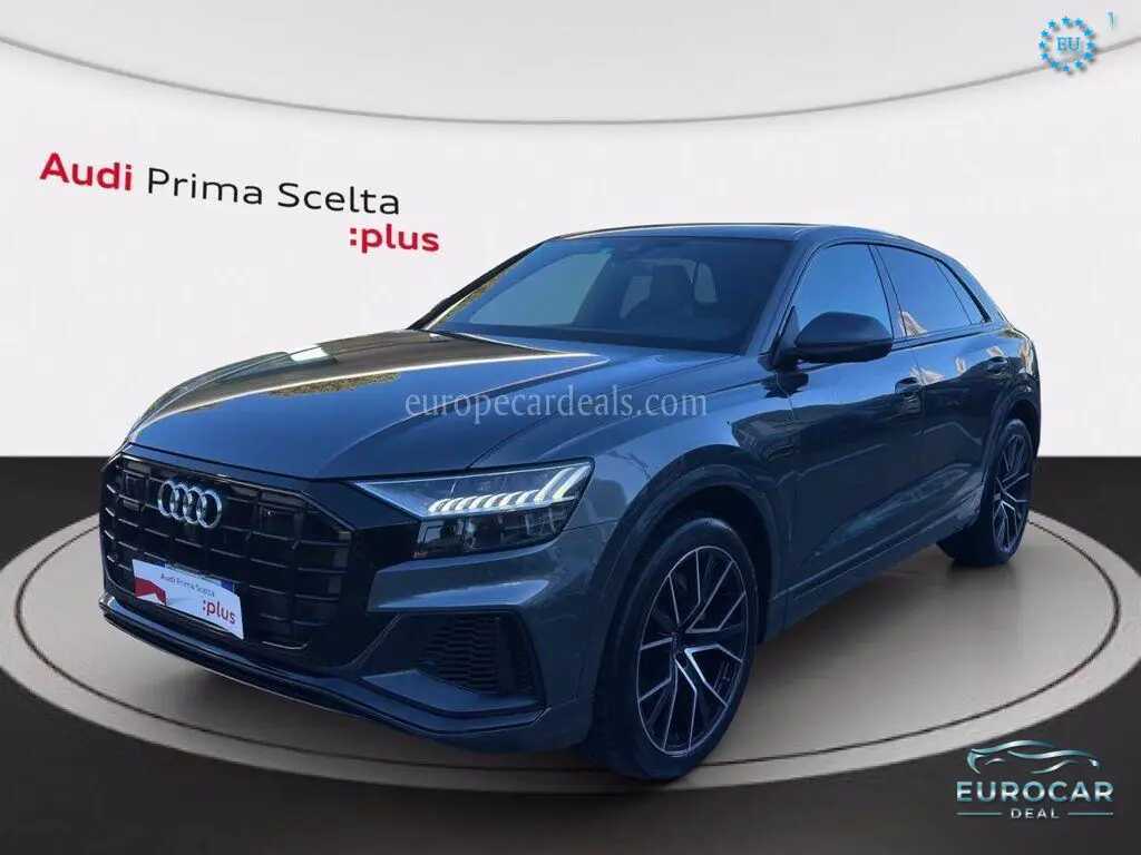 Audi Q8