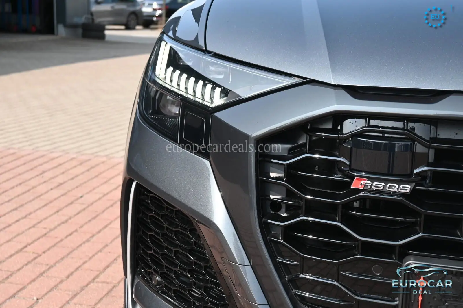 Audi RSQ8