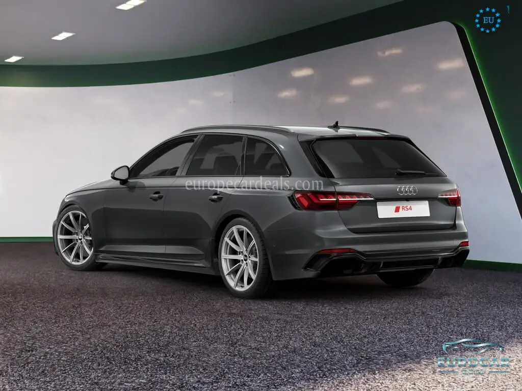 Audi RS4