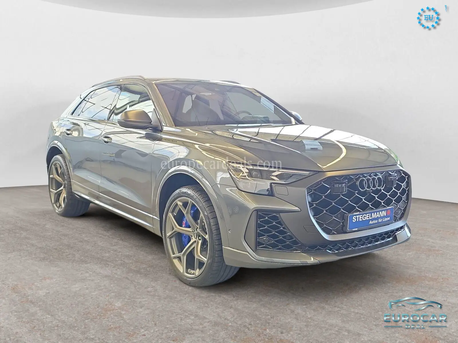 Audi RSQ8