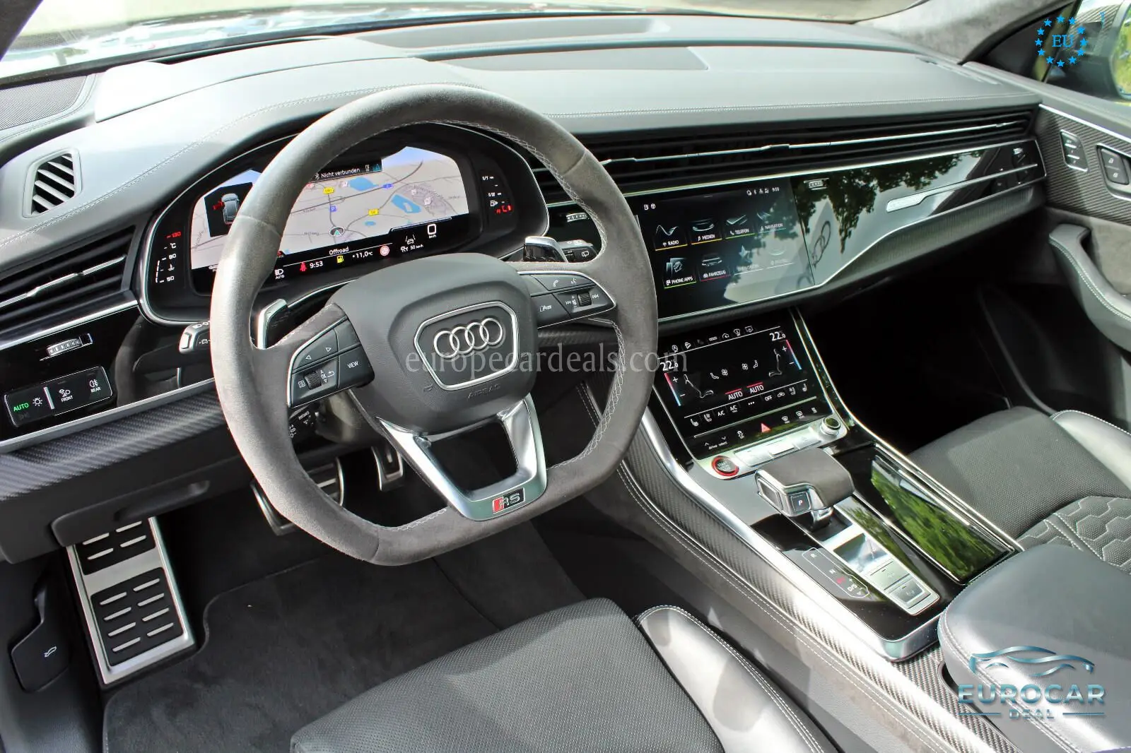 Audi RSQ8