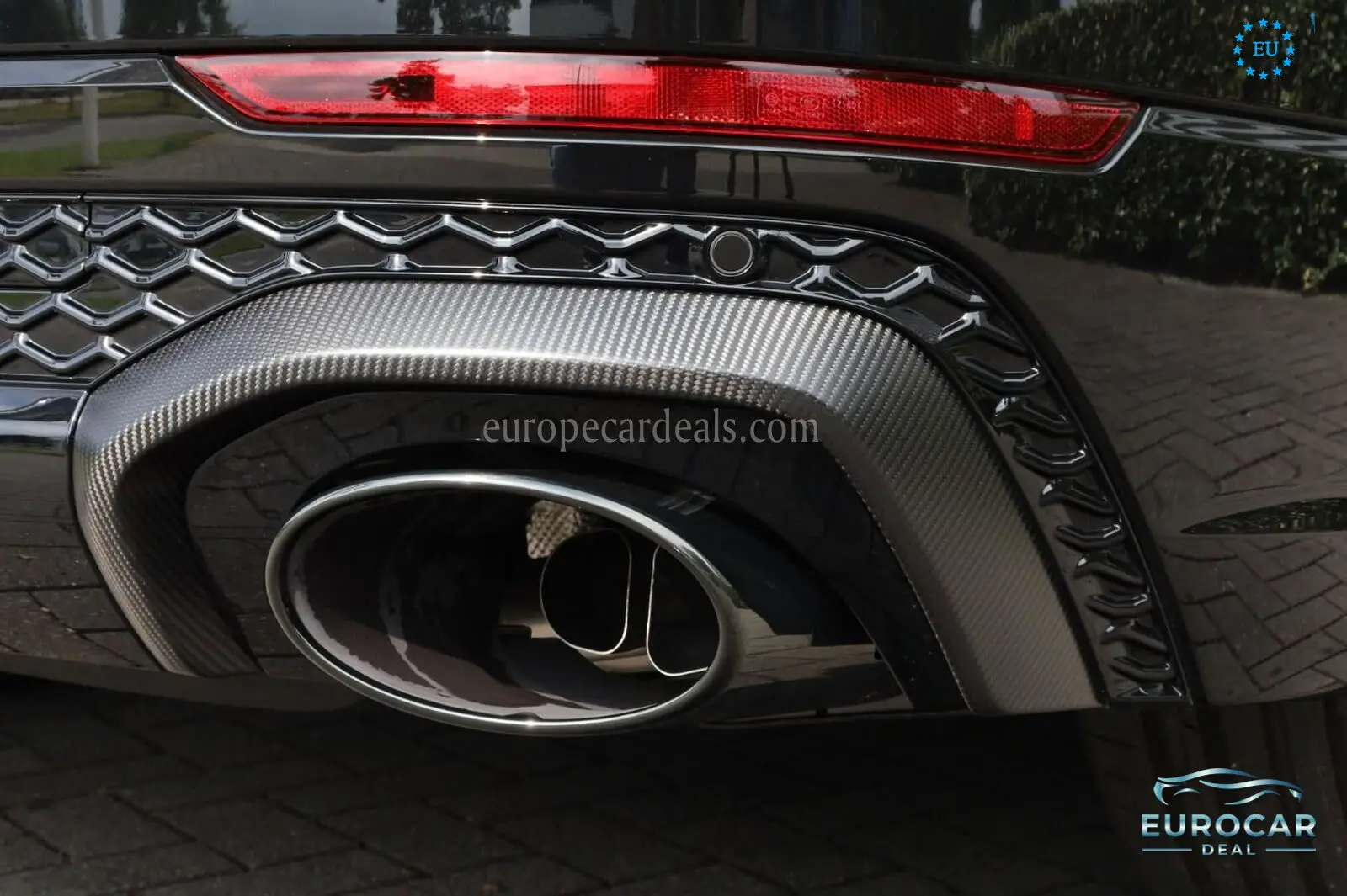 Audi RSQ8