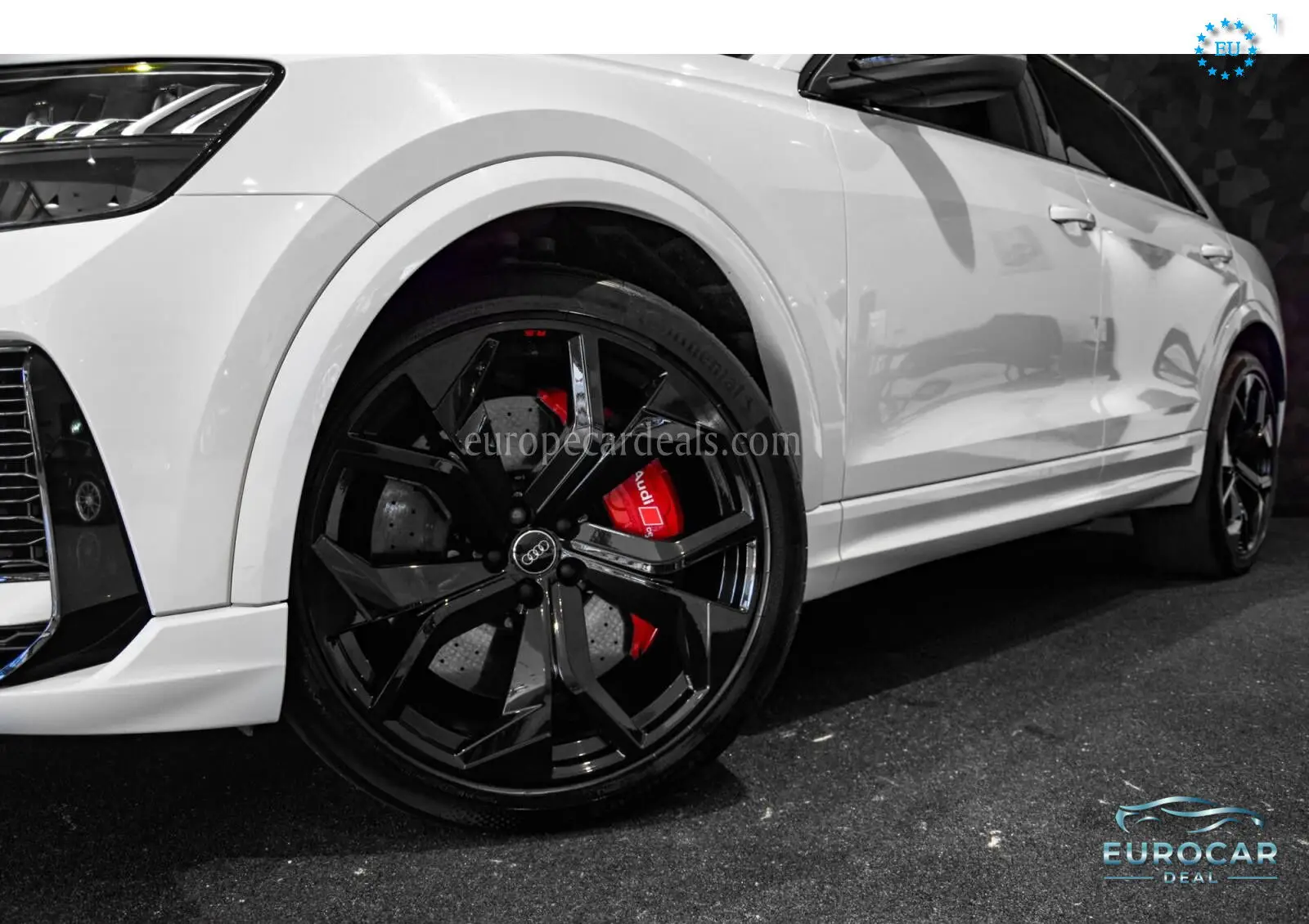 Audi RSQ8