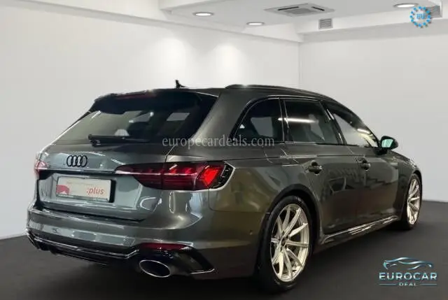 Audi RS4