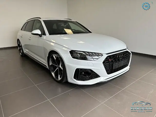 Audi RS4
