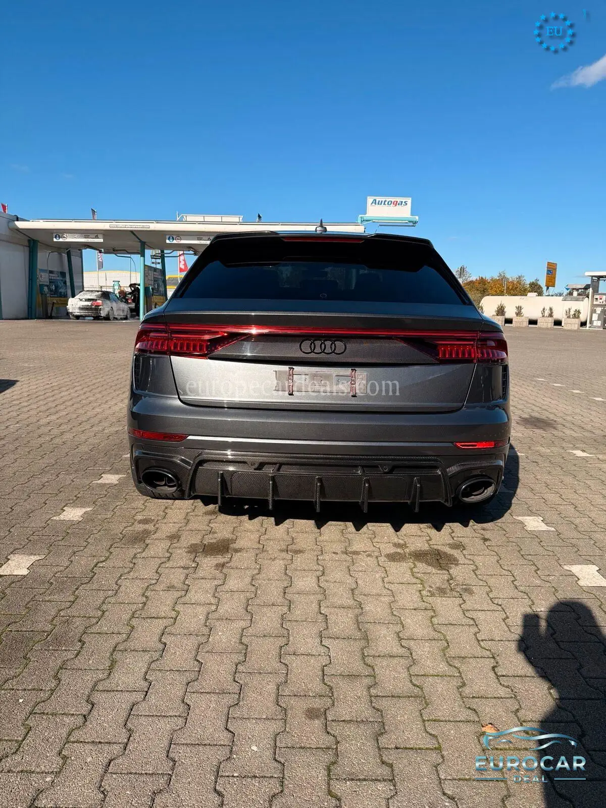 Audi RSQ8