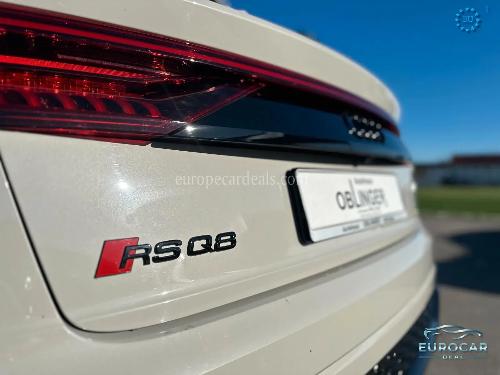 Audi RSQ8