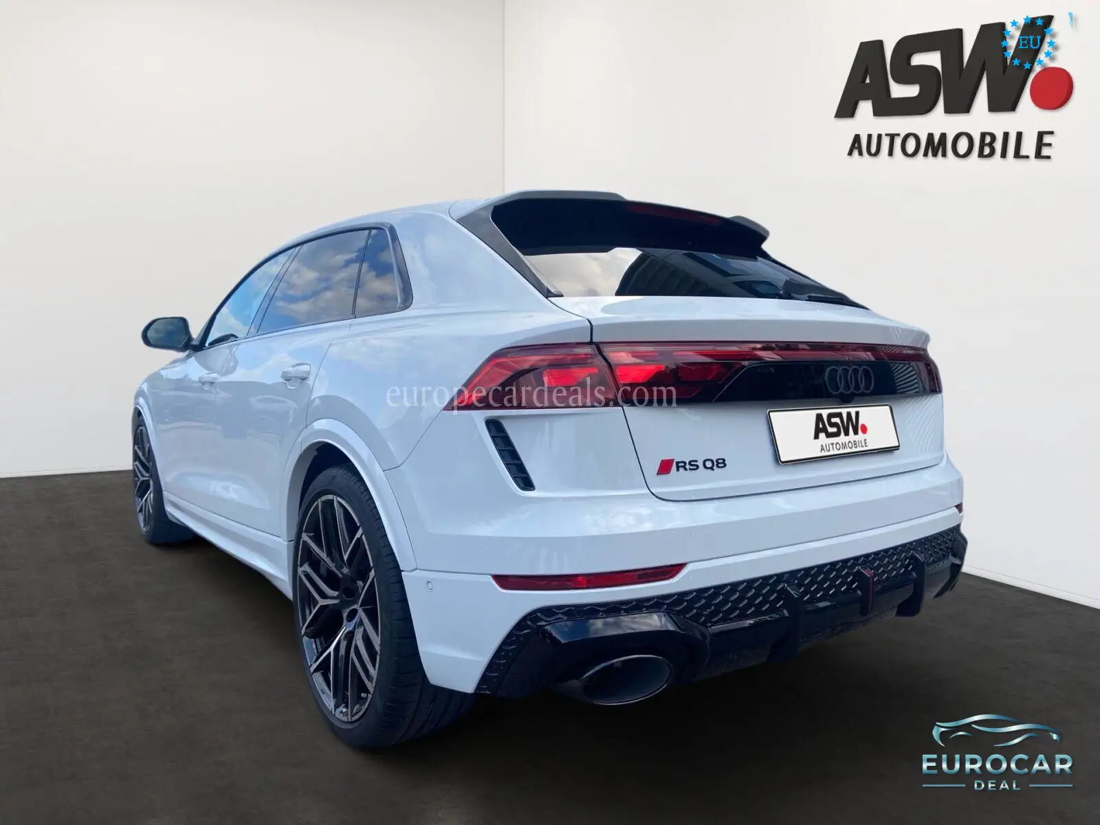Audi RSQ8