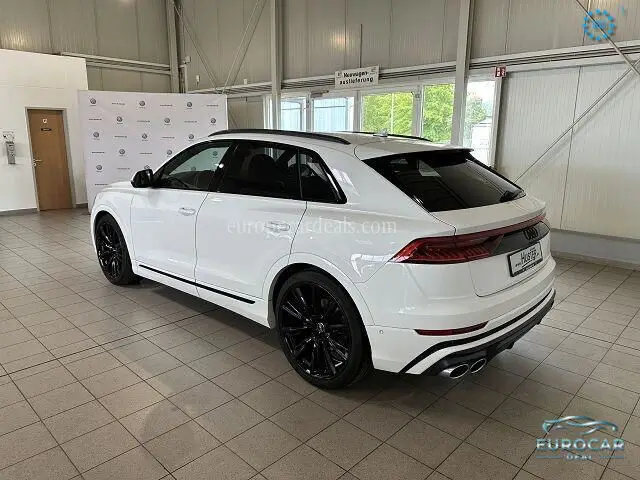 Audi SQ8