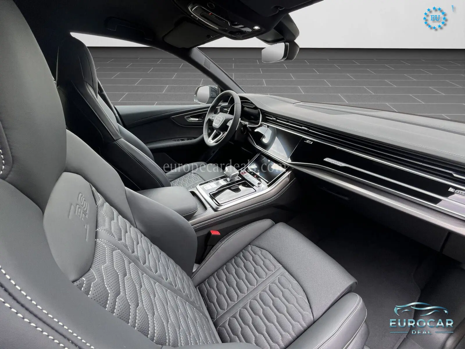 Audi RSQ8