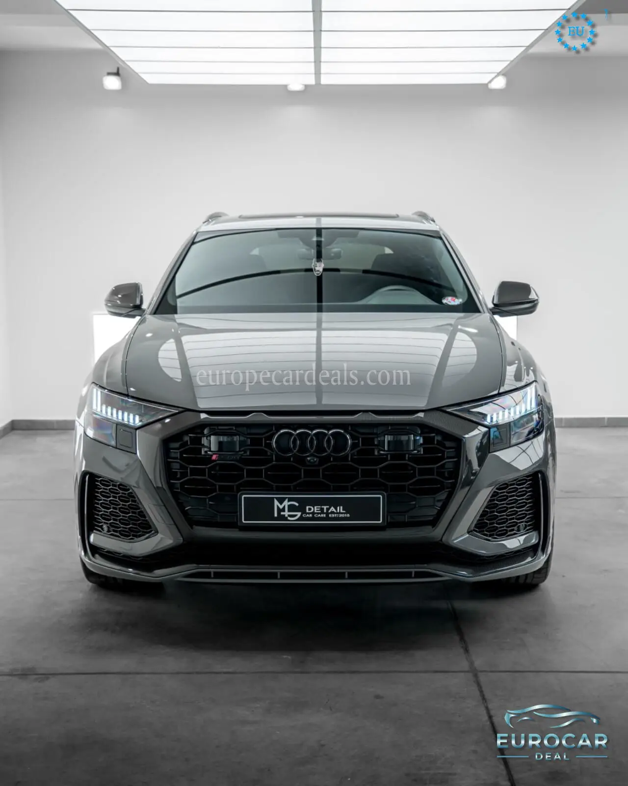 Audi RSQ8