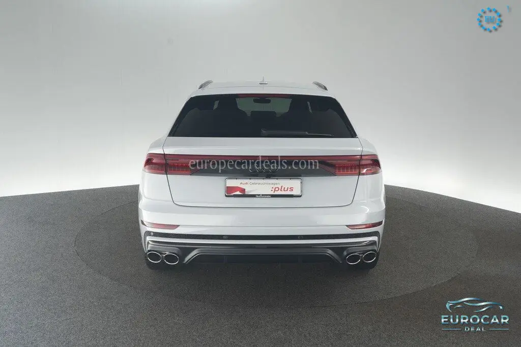 Audi SQ8