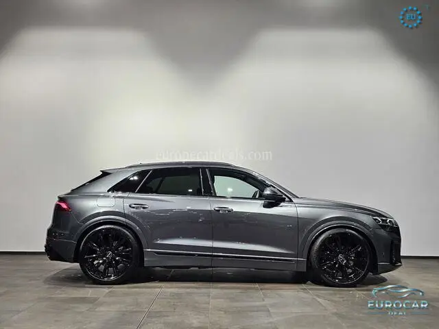 Audi SQ8