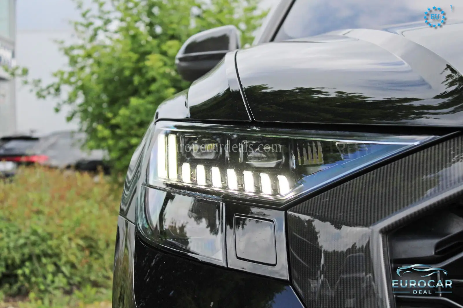 Audi RSQ8