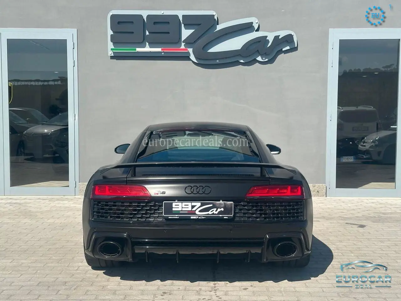 Audi R8