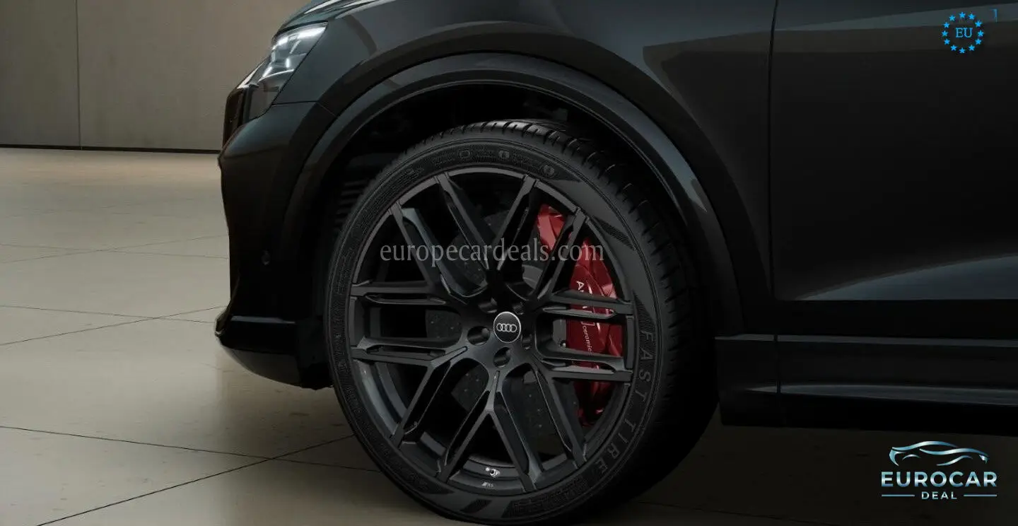 Audi RSQ8