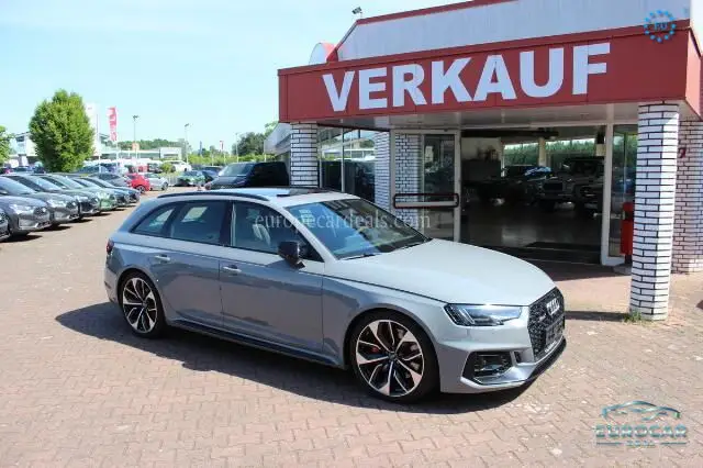 Audi RS4