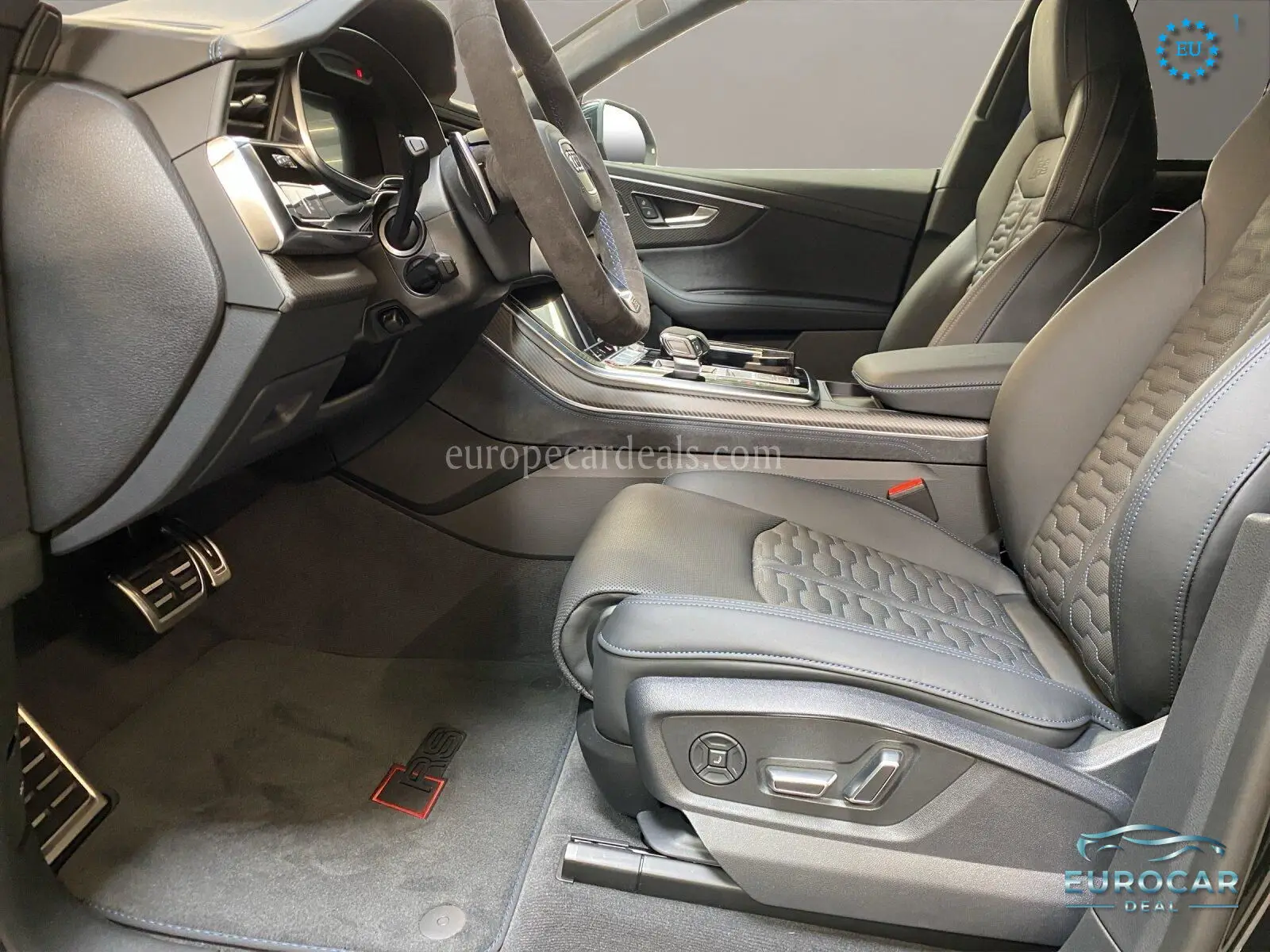 Audi RSQ8