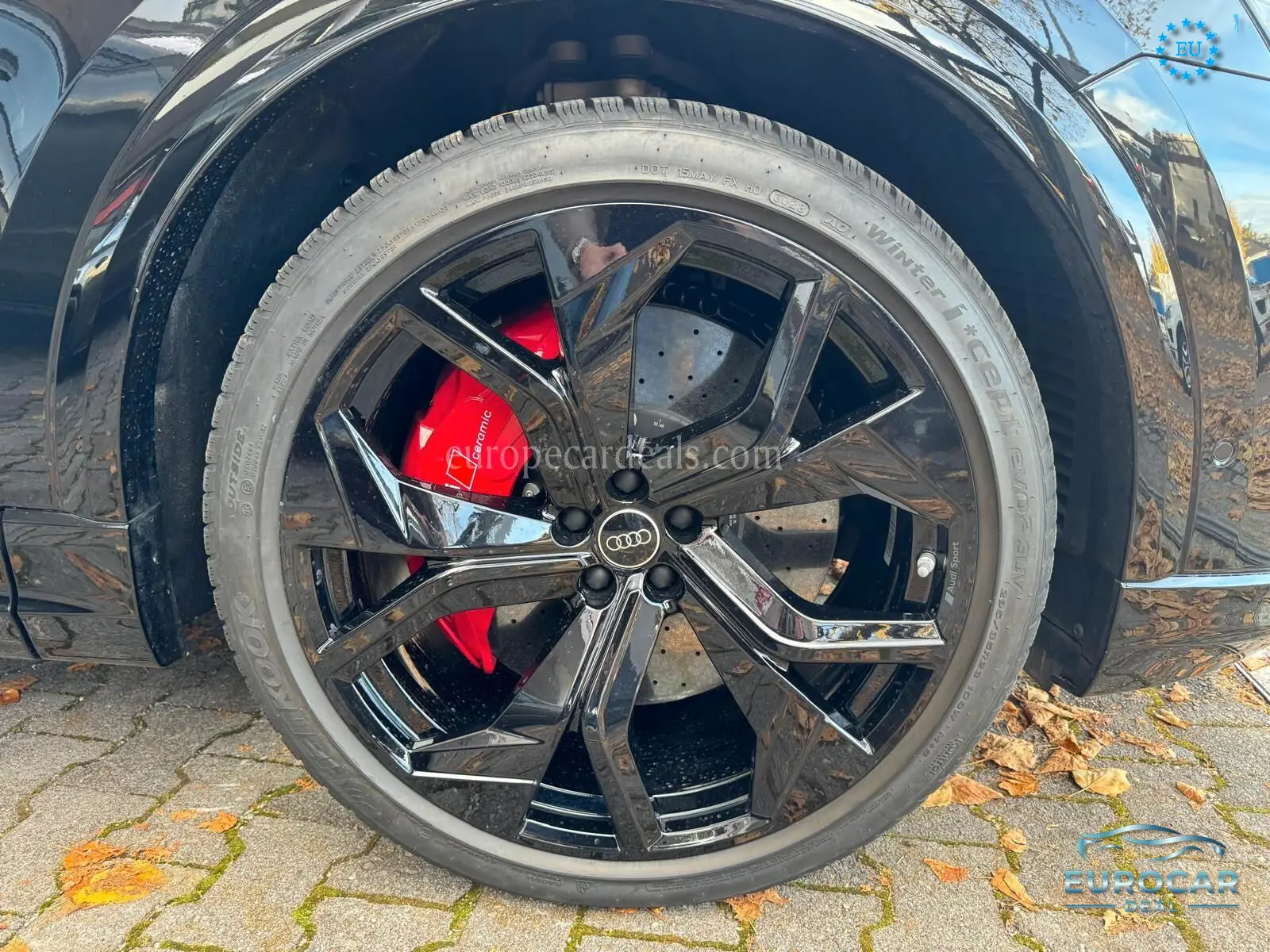 Audi RSQ8