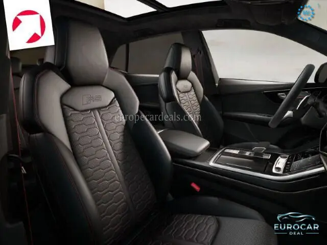 Audi RSQ8