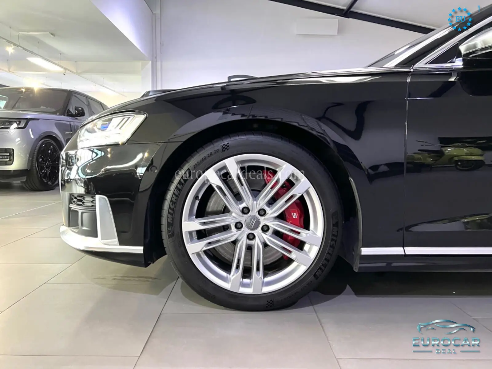 Audi S8