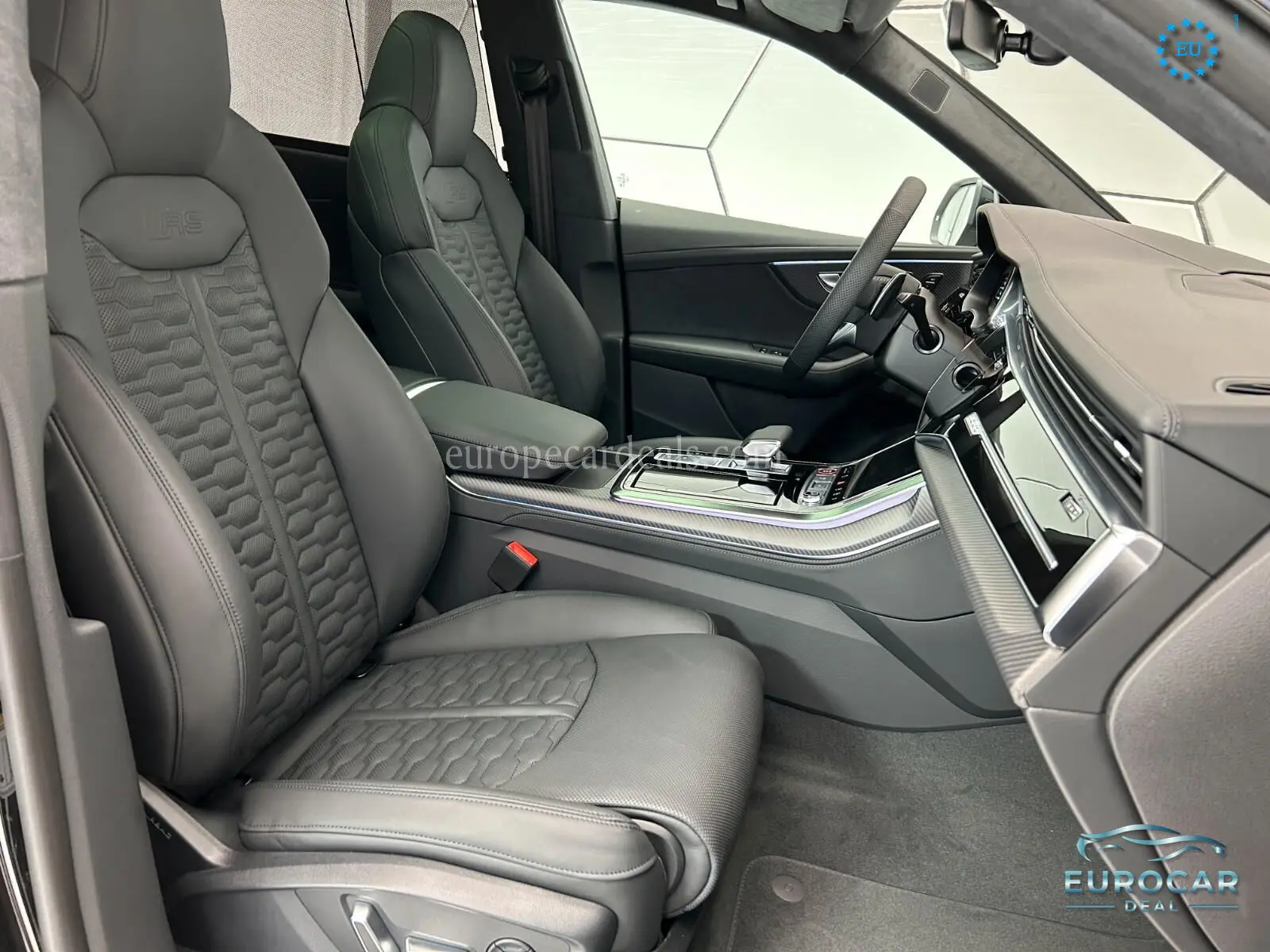 Audi RSQ8