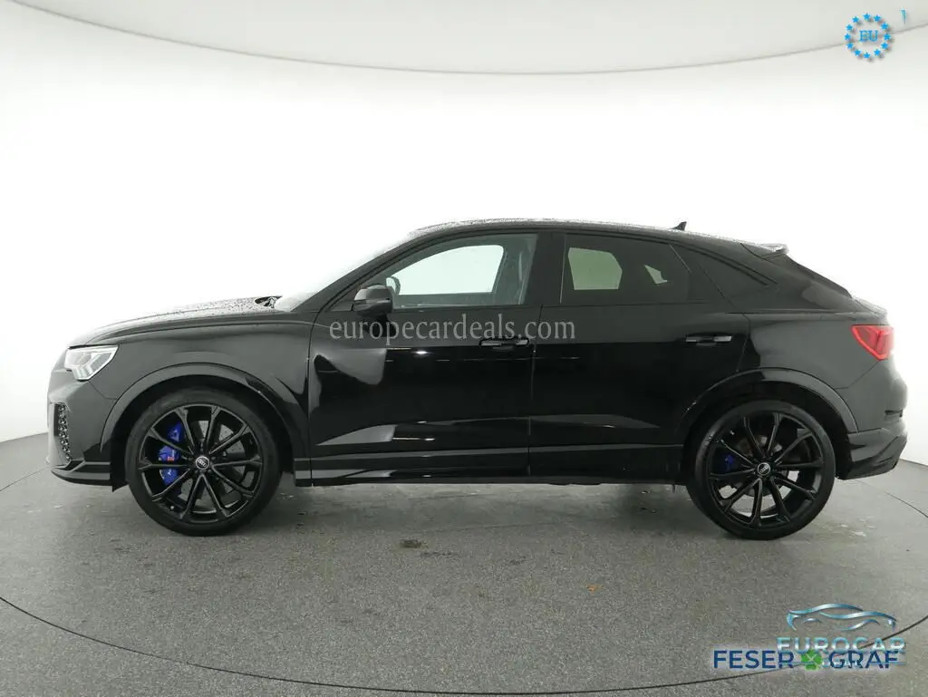 Audi RSQ3