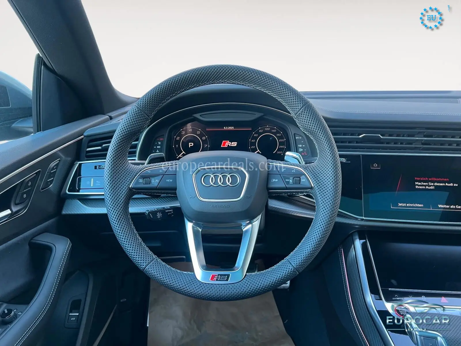 Audi RSQ8
