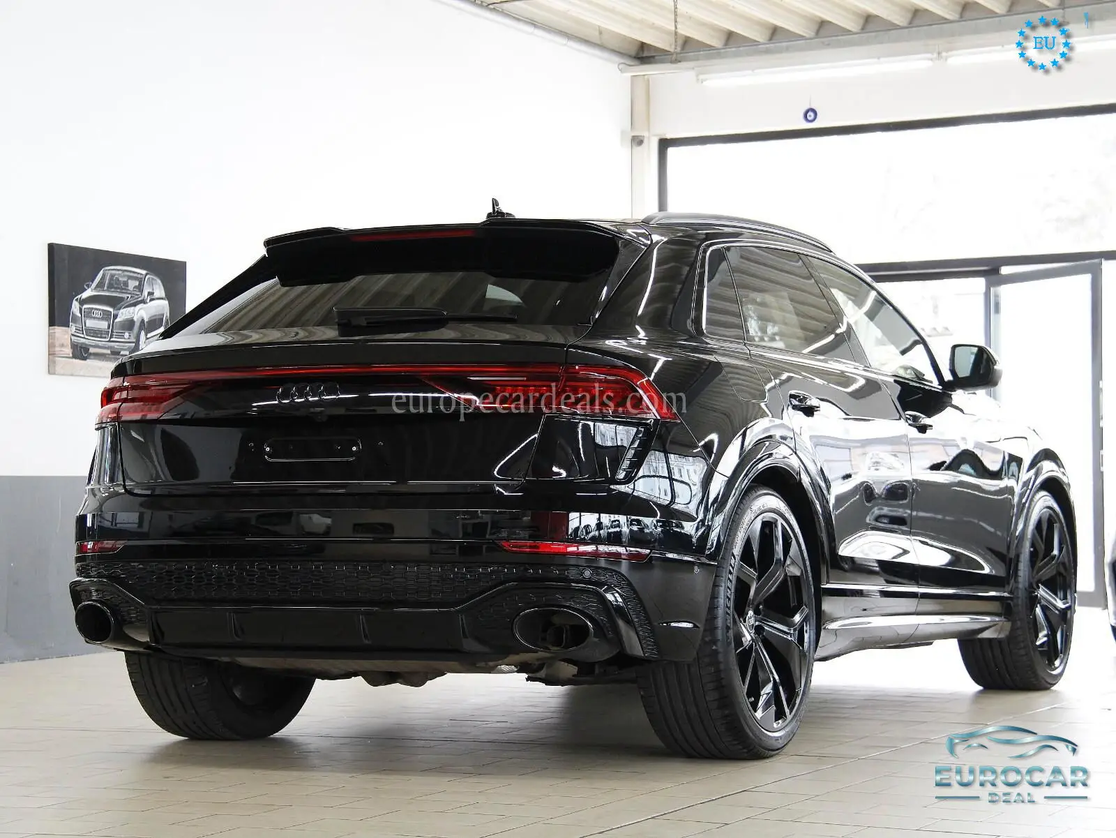 Audi RSQ8
