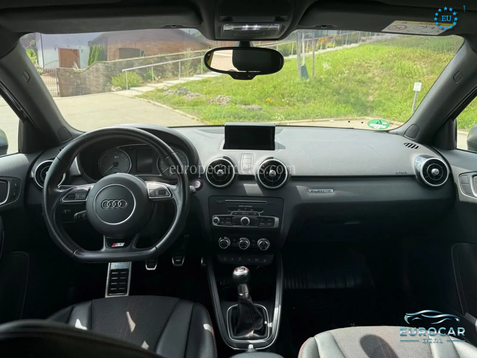 Audi S1