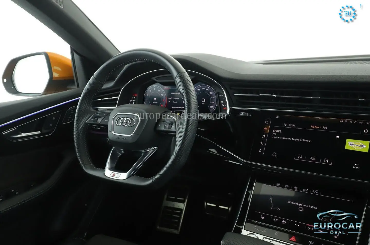 Audi Q8