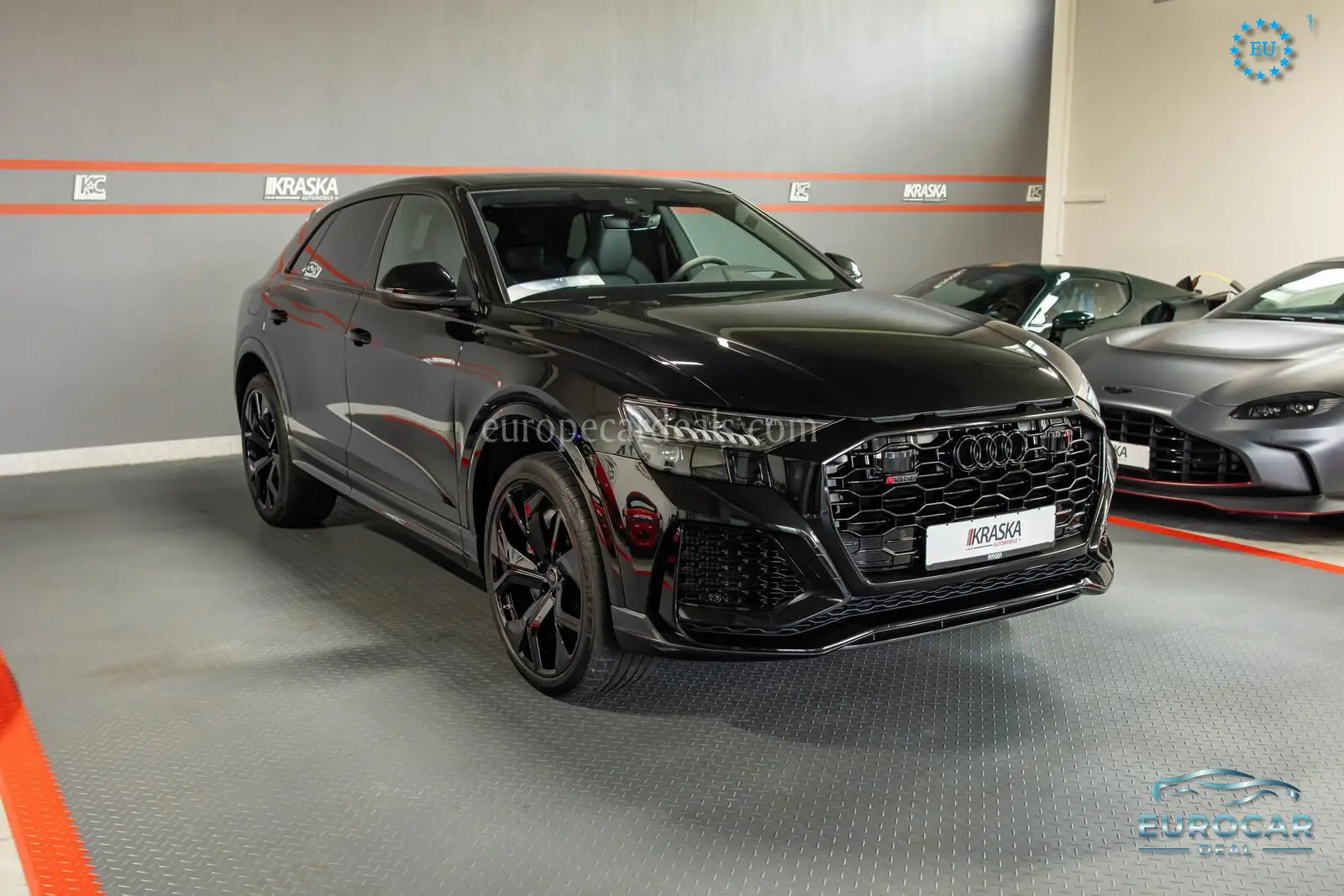 Audi RSQ8