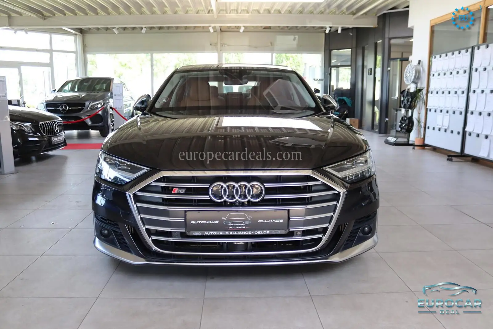 Audi S8