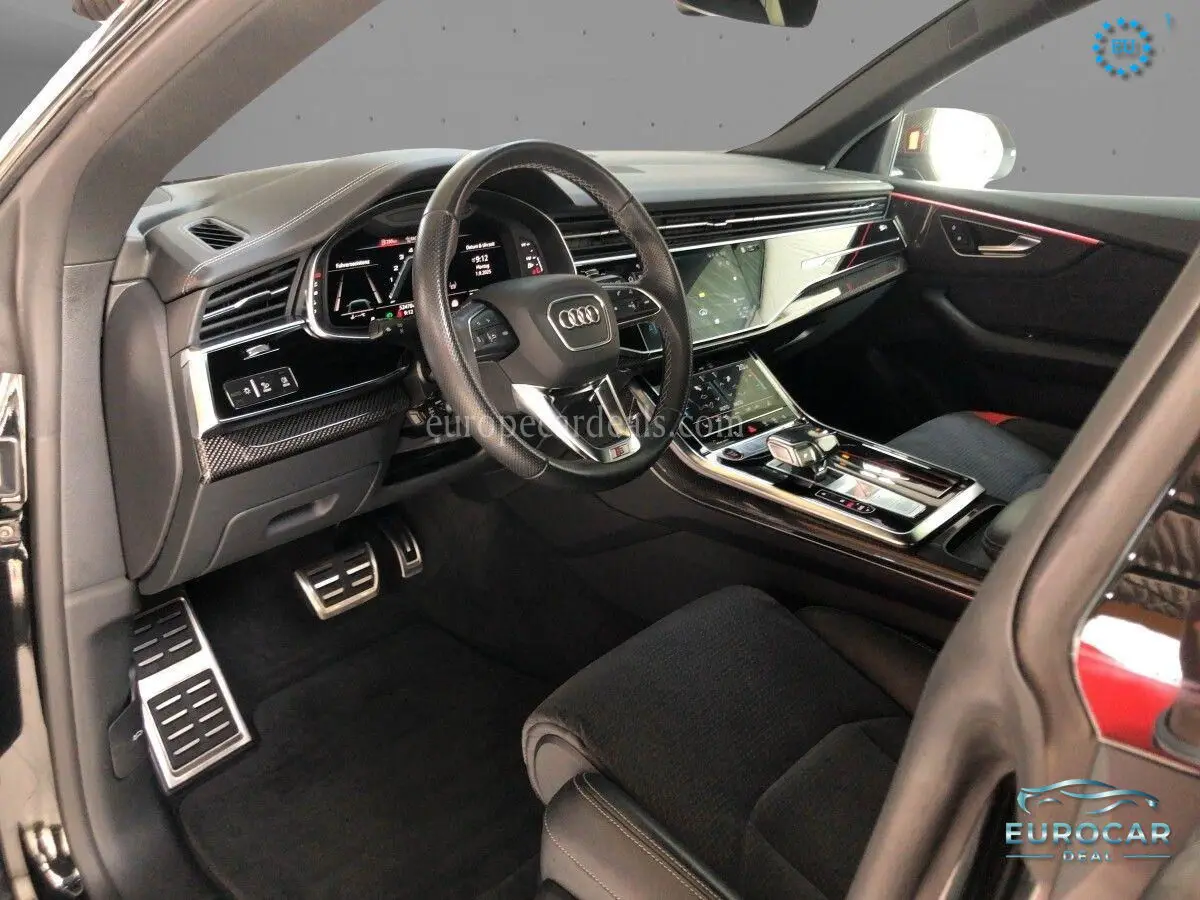 Audi SQ8