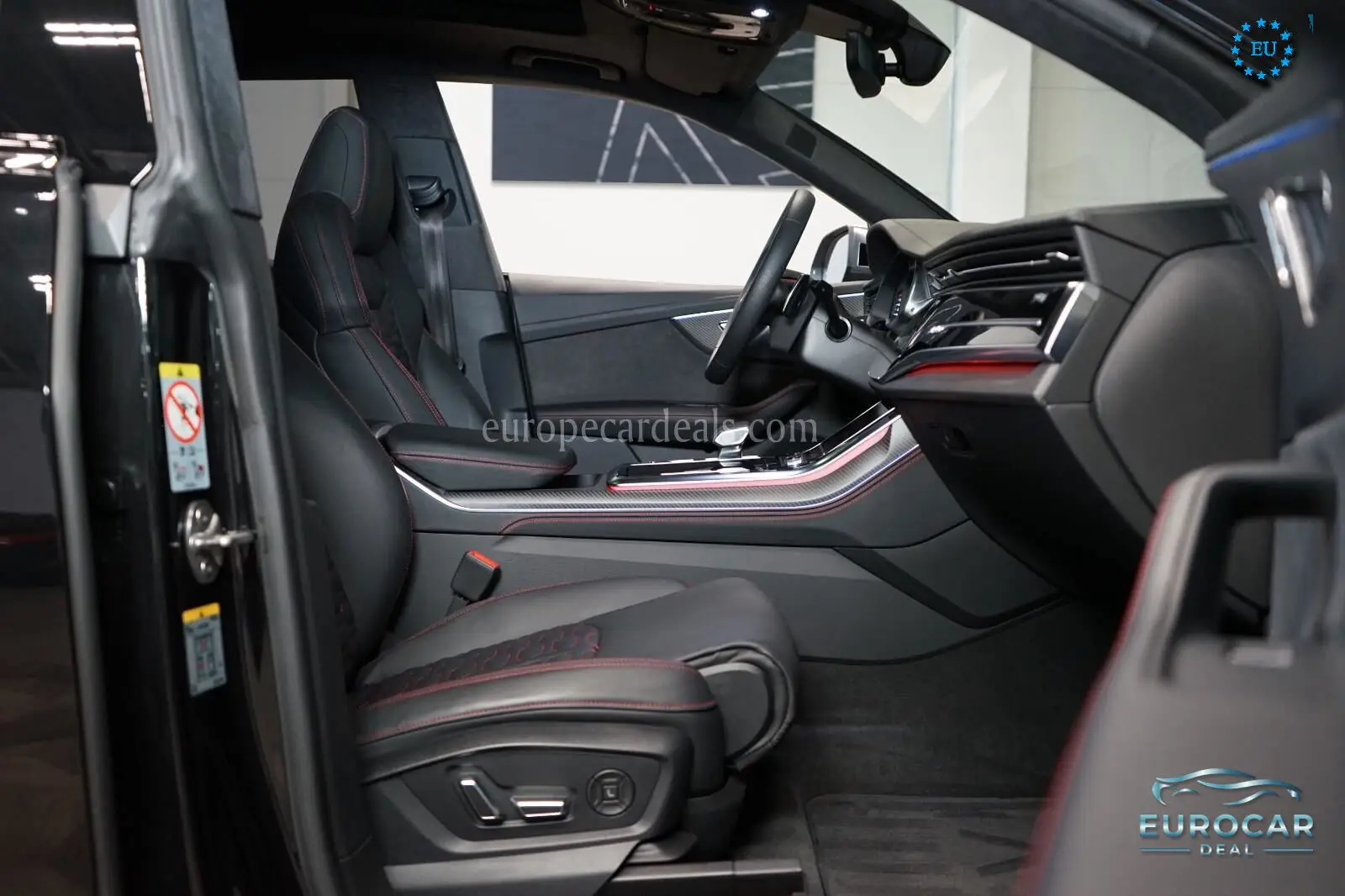 Audi RSQ8