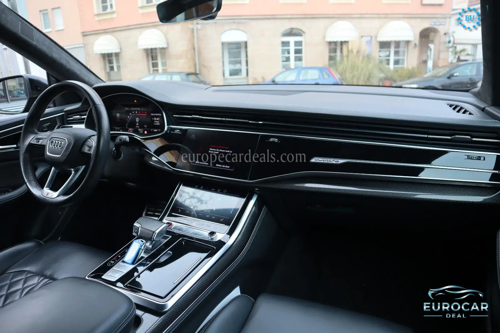 Audi SQ8