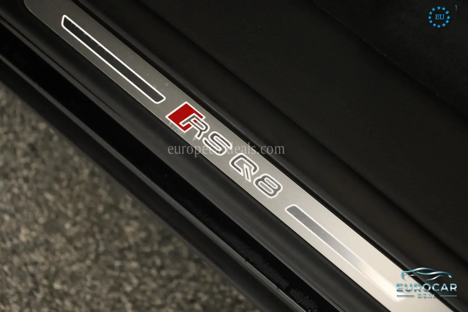 Audi RSQ8