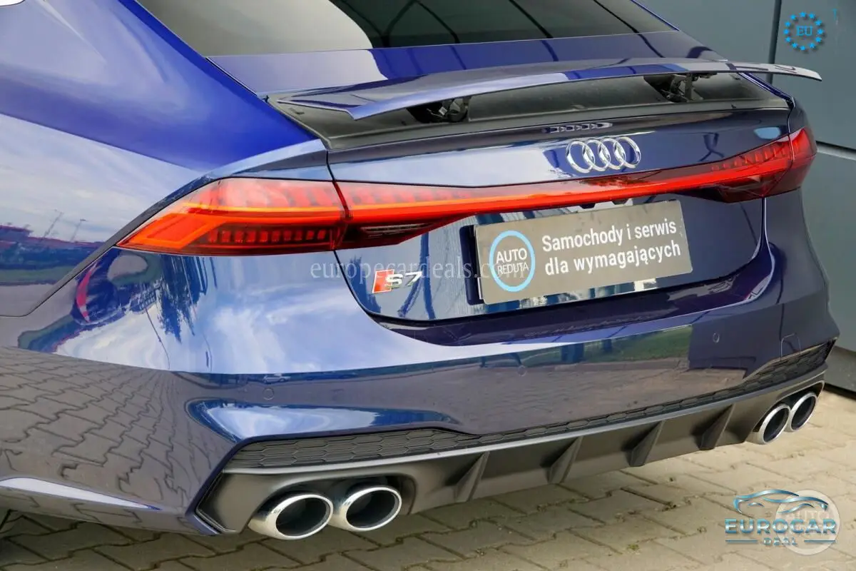 Audi S7