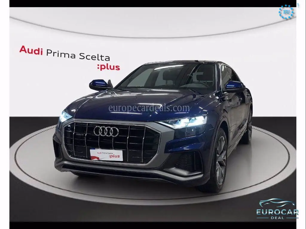 Audi Q8