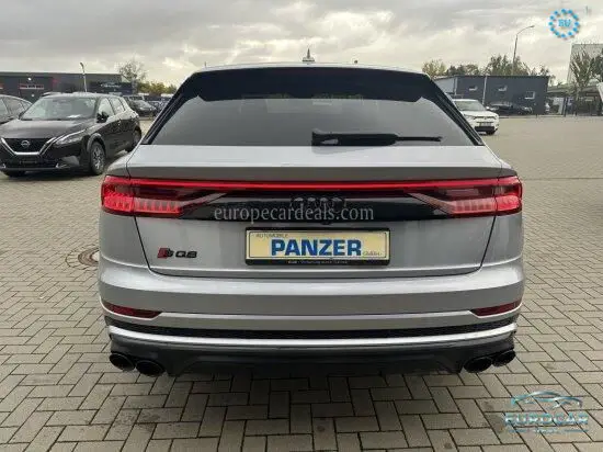 Audi SQ8