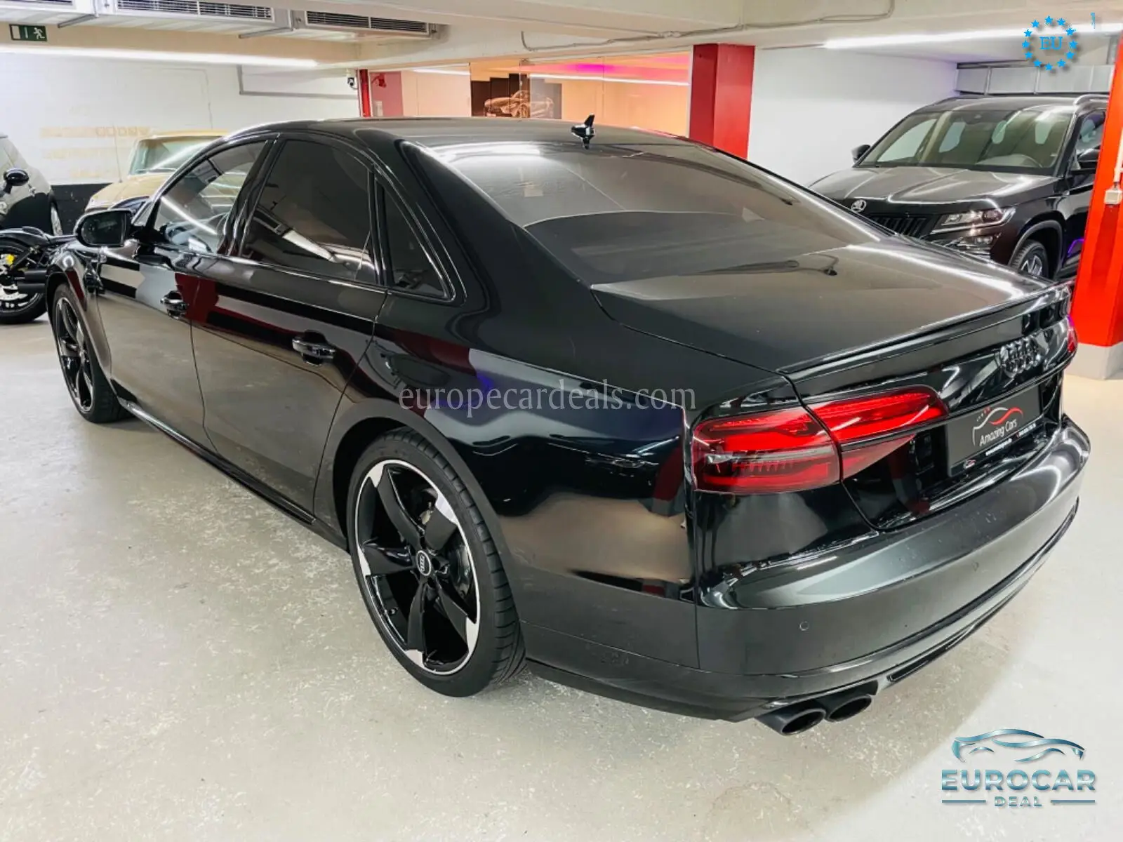 Audi S8