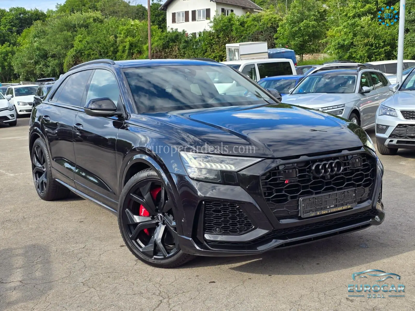 Audi RSQ8