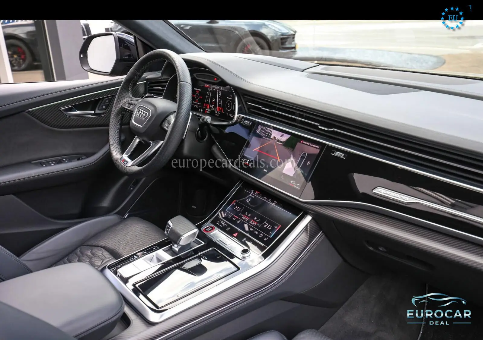 Audi RSQ8