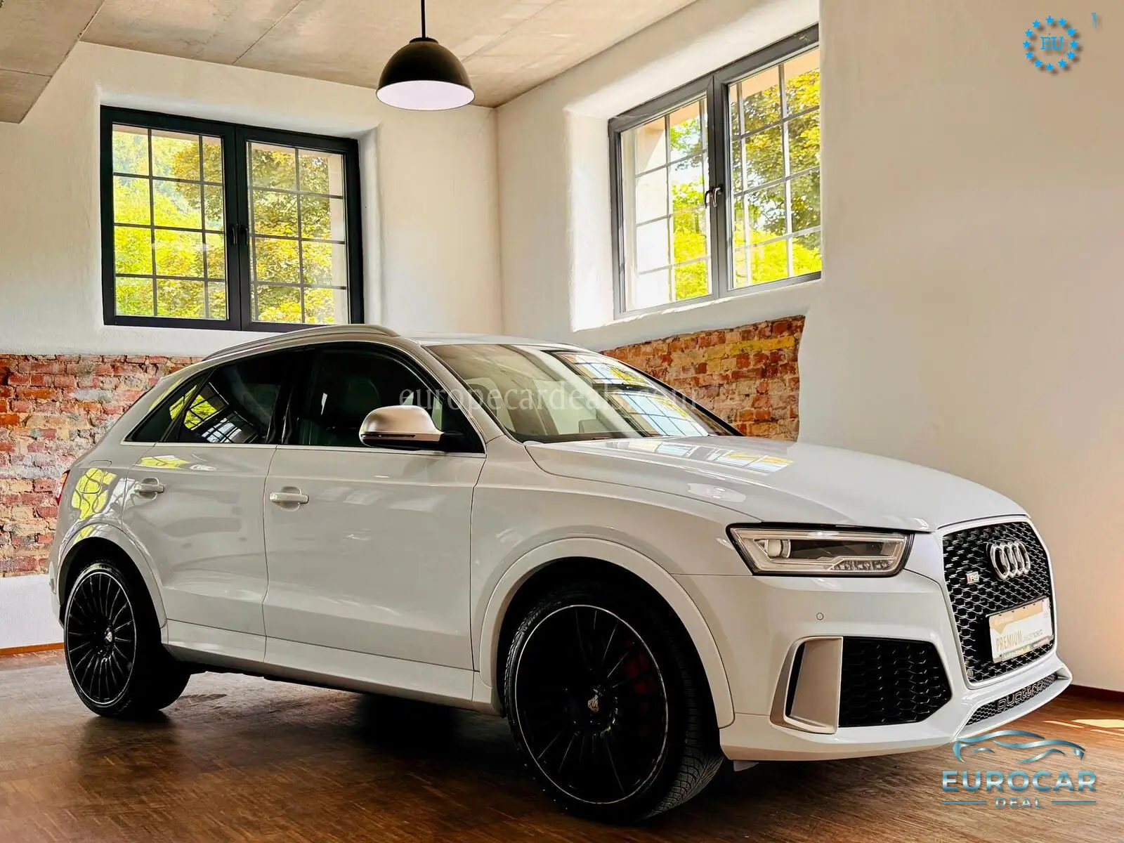 Audi RSQ3