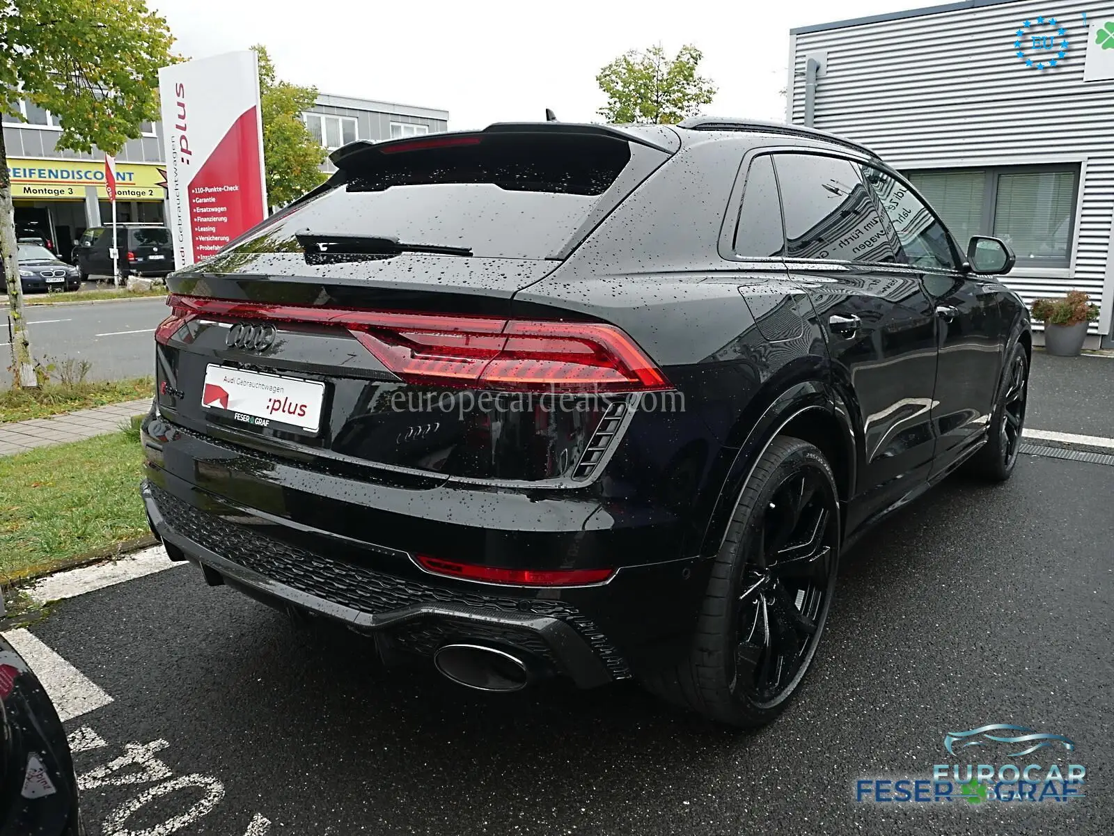 Audi RSQ8