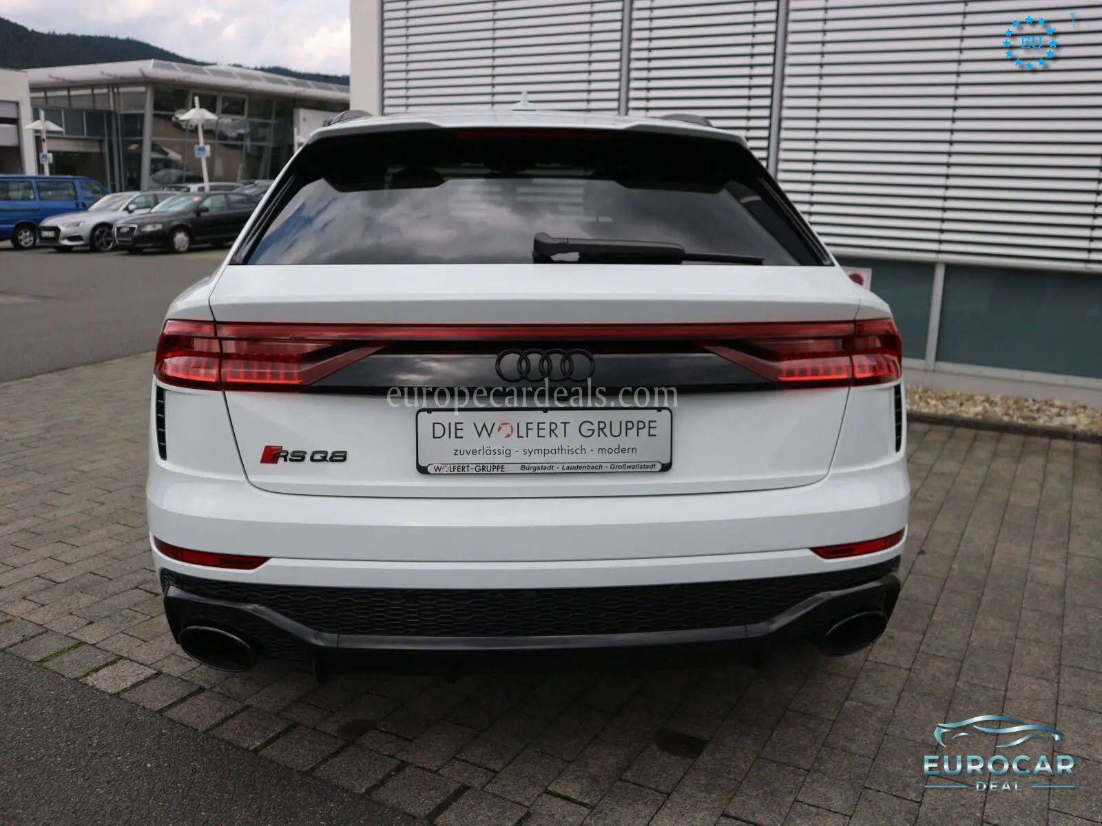 Audi RSQ8