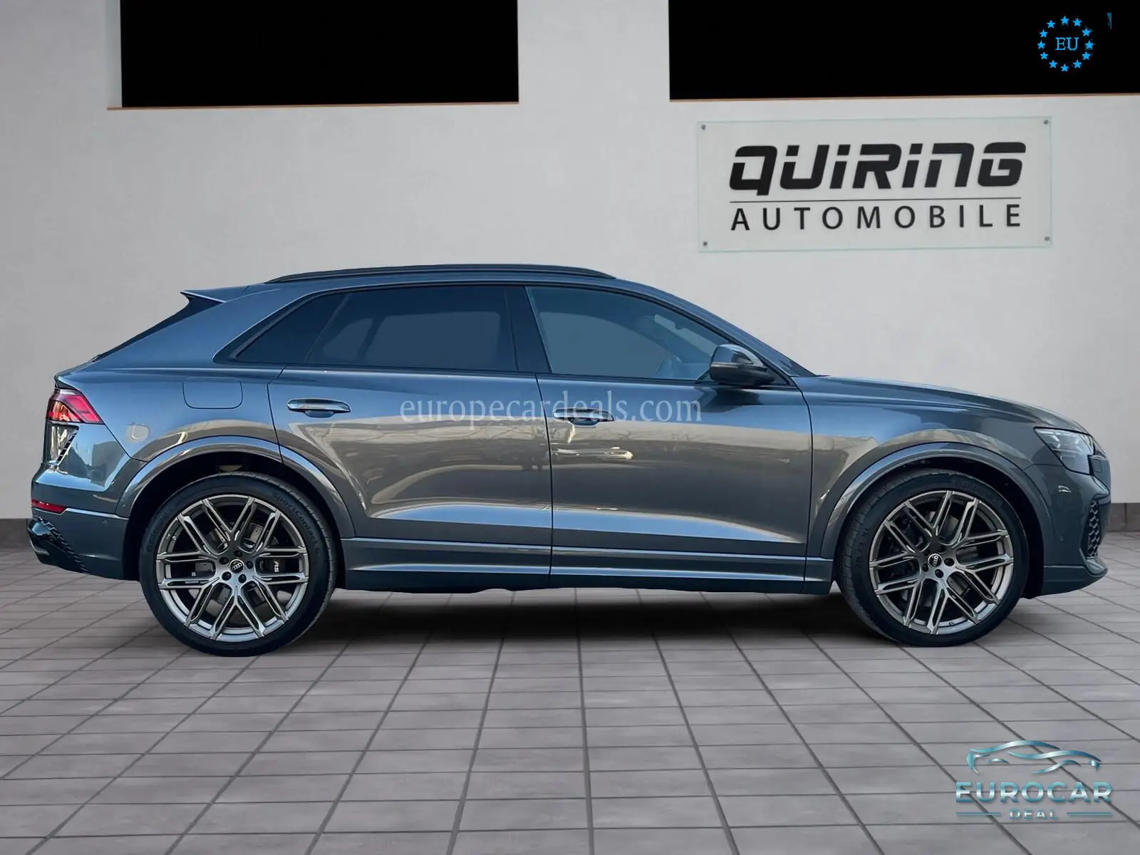 Audi RSQ8