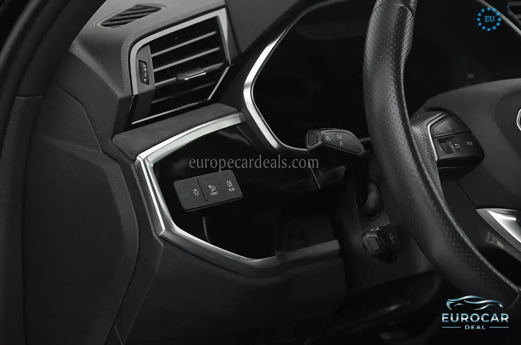 Audi RSQ3