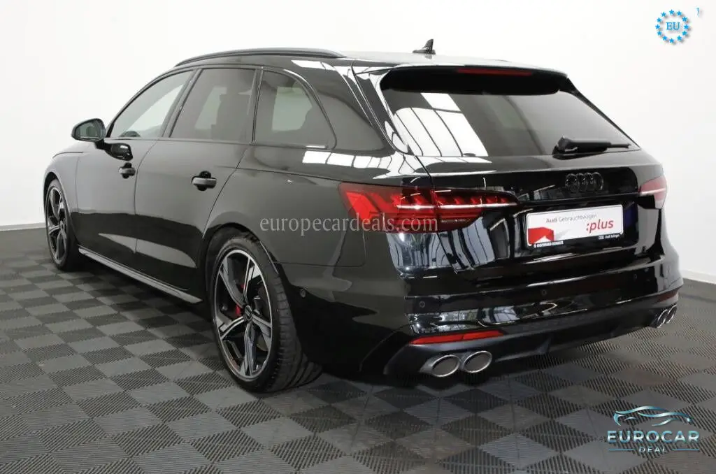 Audi S4