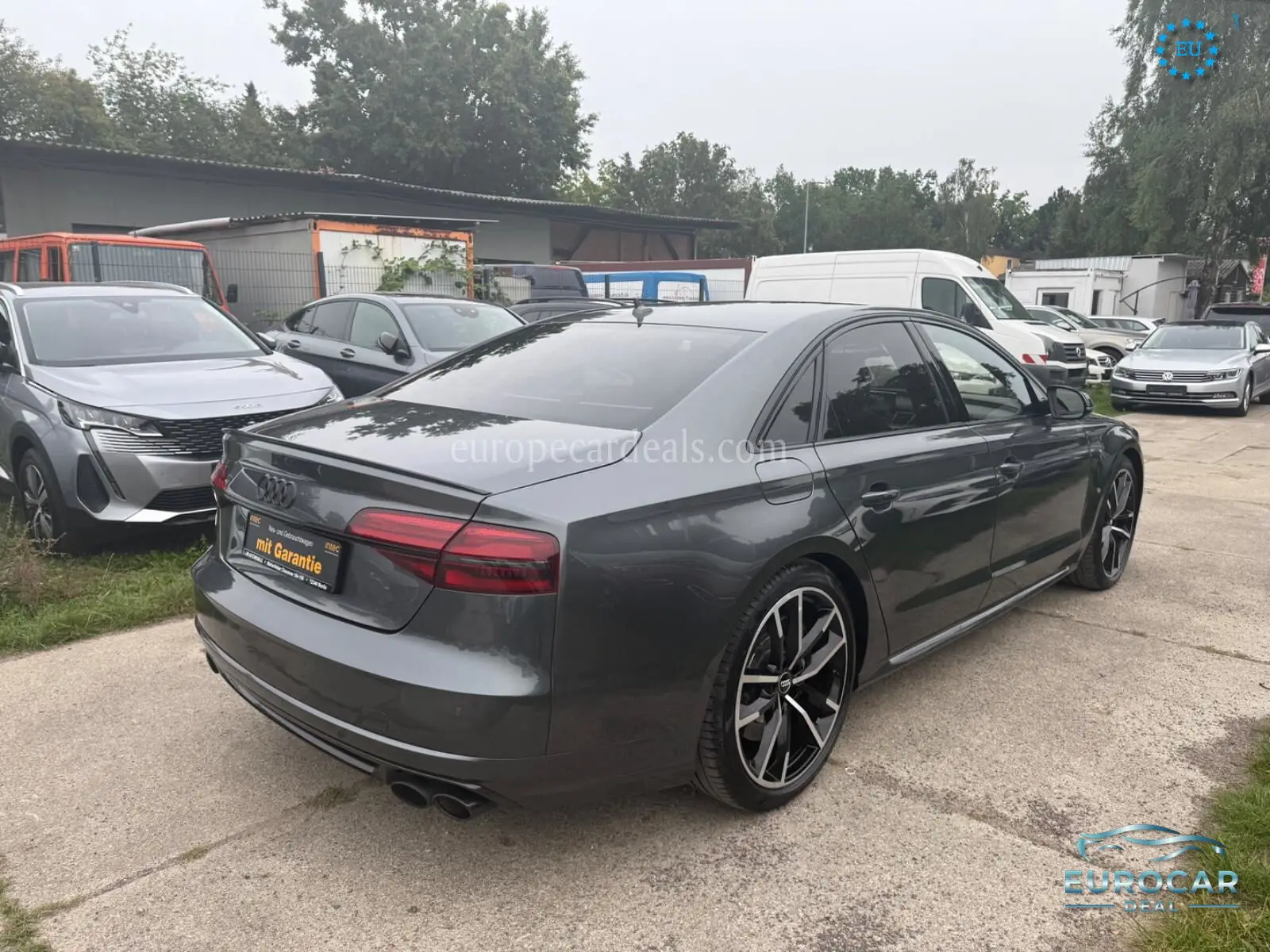 Audi S8